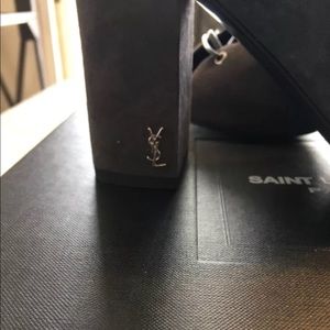 Saint Laurent shade babies in lavagna